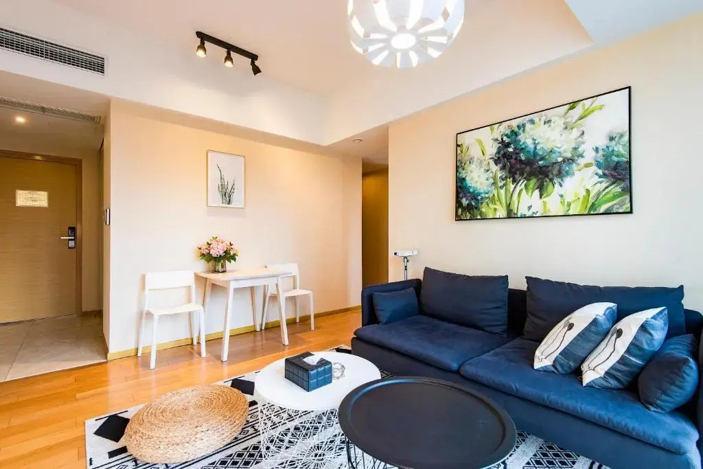 S6 Service Apartment（Chengdu Chunxi Road Taikoo Li Branch）