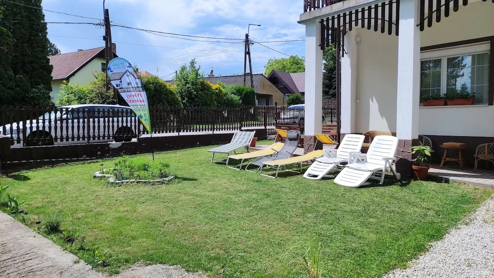 Sleeps 18 - Lakeview - House - Vonyarcvashegy