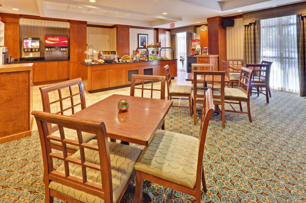 Staybridge Suites Memphis-Poplar Ave East by IHG