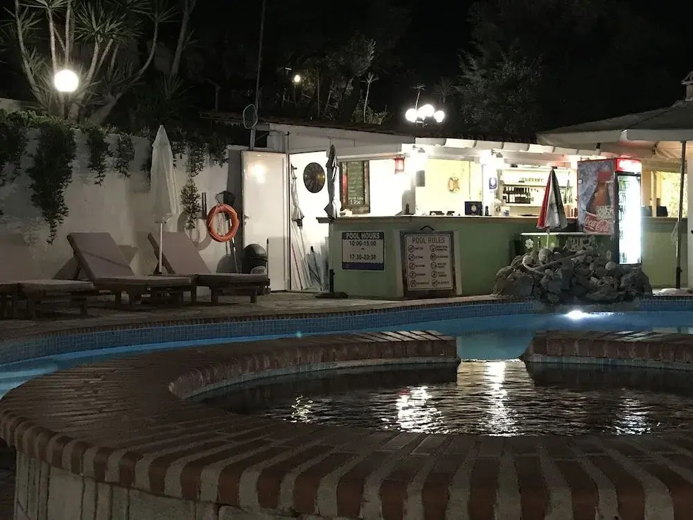 Dias Apartments