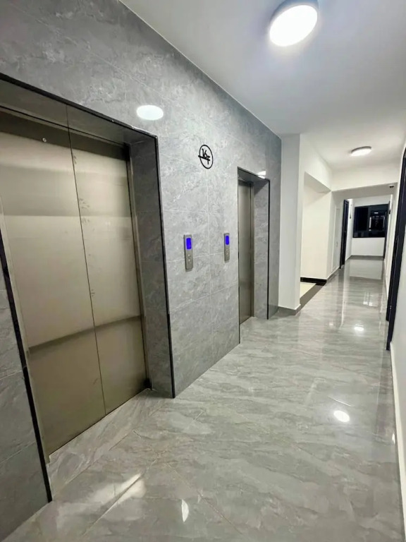 Executive Two Bedroom Neptune Lavington