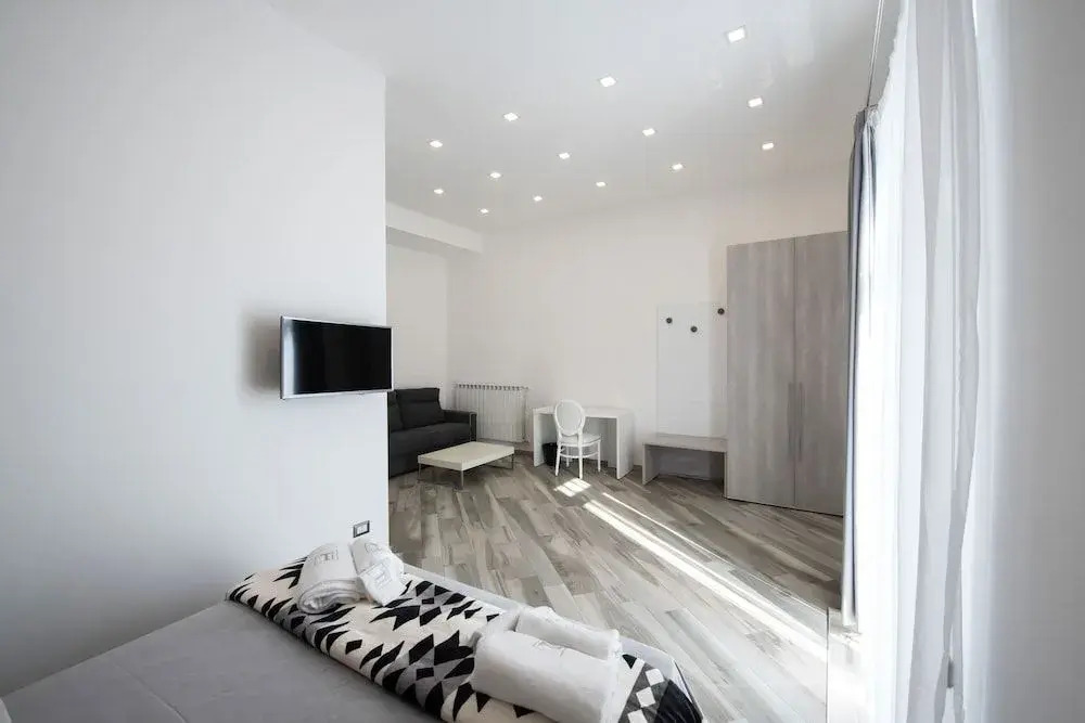 Hermes rooms for tourists