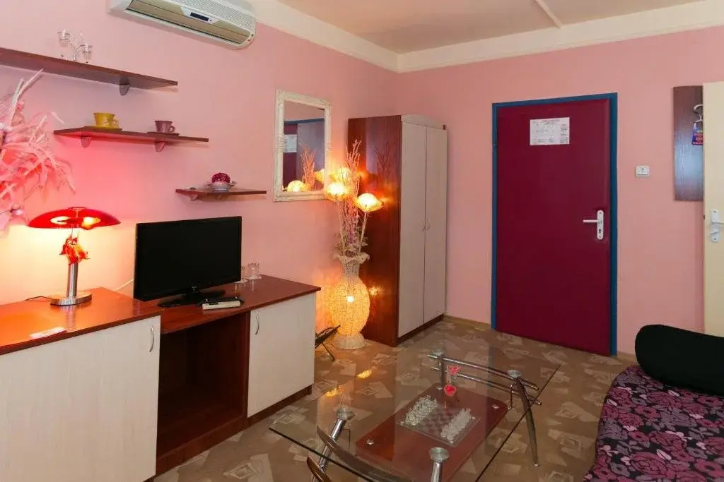 Jor-Daniel Hotel