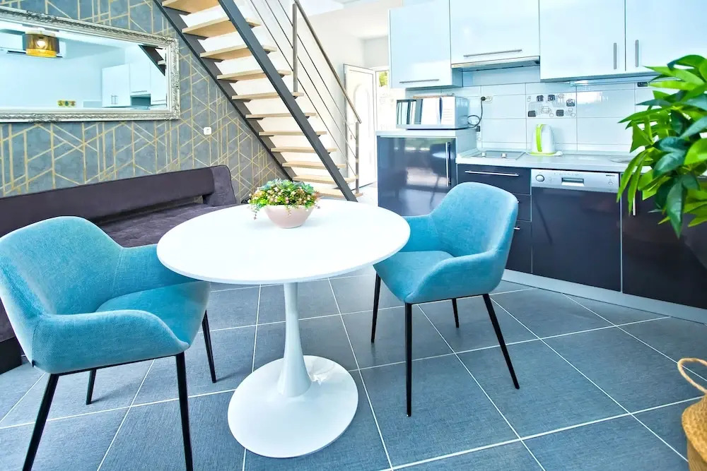 Luxurious Apartments Maslina with Beach