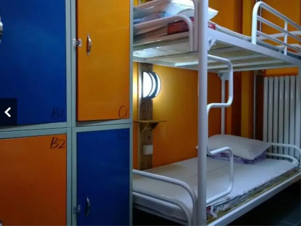 Meet int'l Youth Hostel Zhejiang Rd