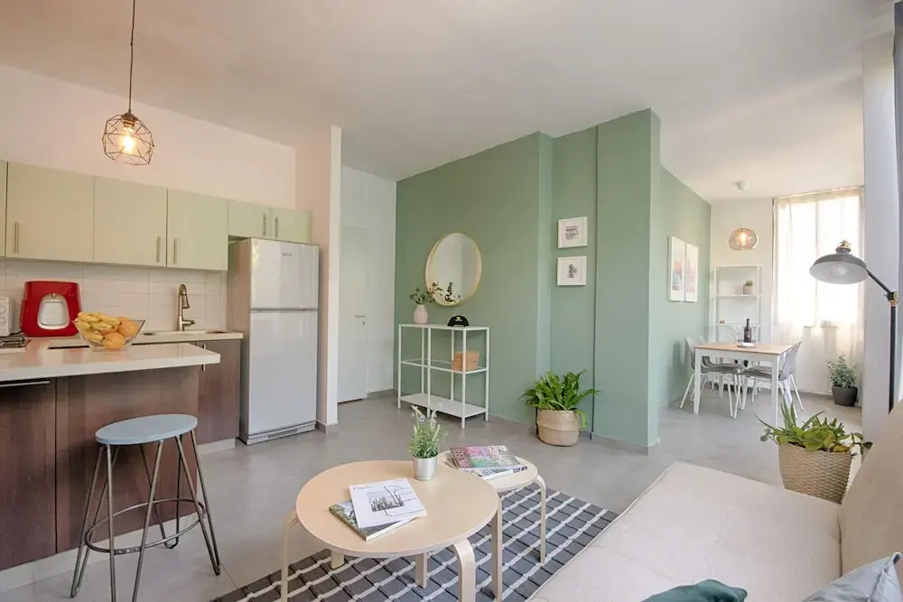 AirTLV Comfortable 3 BDRM in Old North