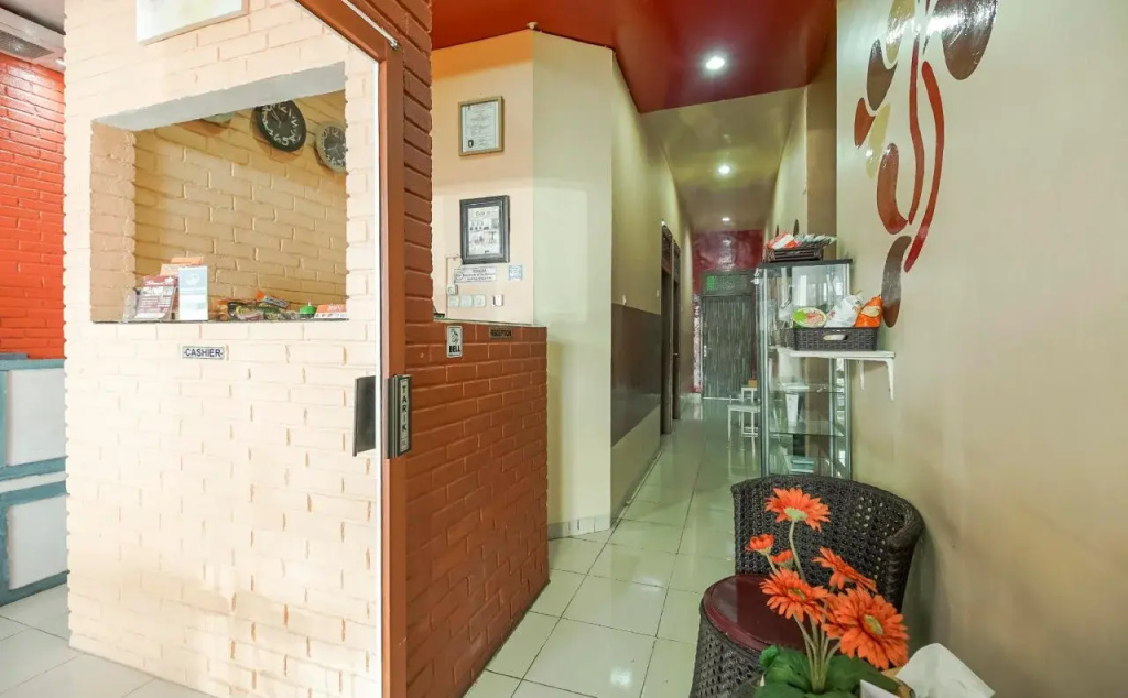 RedDoorz Plus at Hertasning Area Makassar
