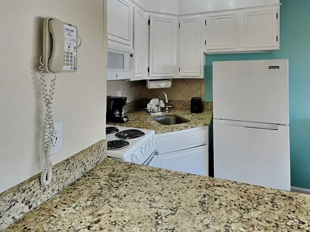 Casa Del Mar 350-front Facing
