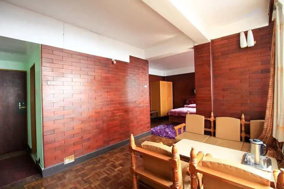 Hotel Apsara & Restaurant In Darjeeling With Mountain View Room