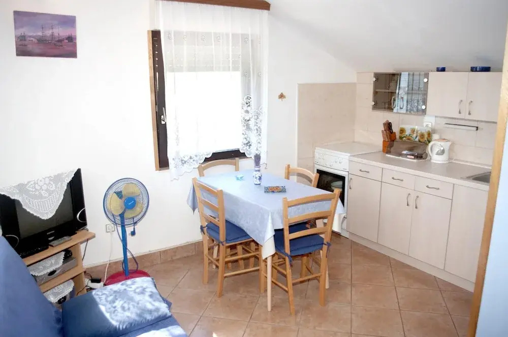 Apartment Ulica Ix