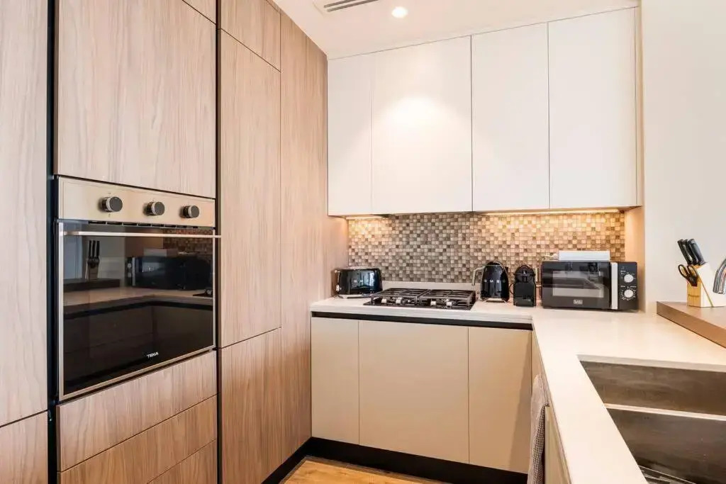 Mesmerizing 1BR w/ Full Marina View at Marina Gate