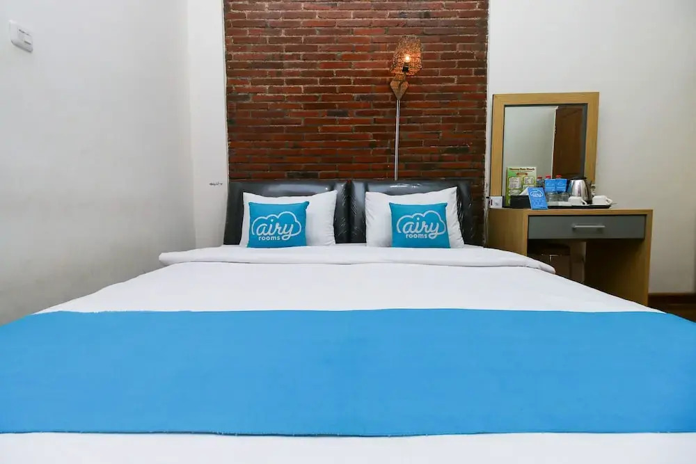 Airy Eco Gunungsari Mawar Putih Batu