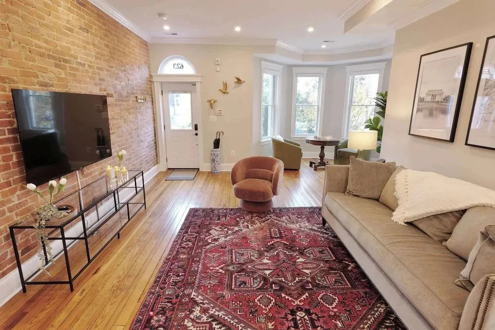 Turreted Townhouse - Full of Wonders