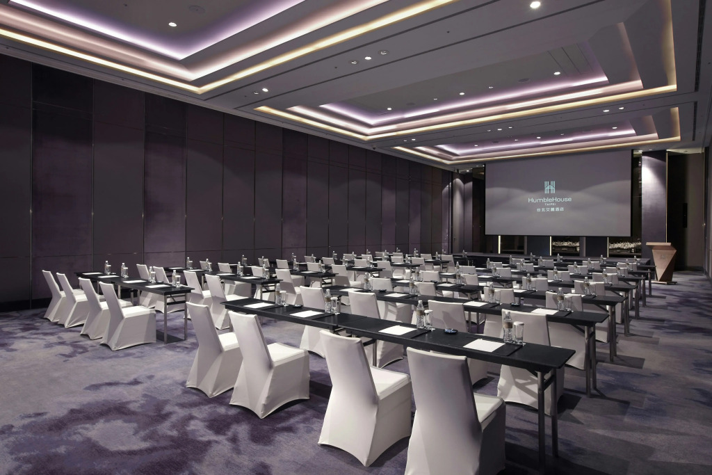 Humble House Taipei, Curio Collection by Hilton