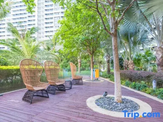SKY Jumbo Seaview Homestay (Beihai Yintan Tourism Resort)