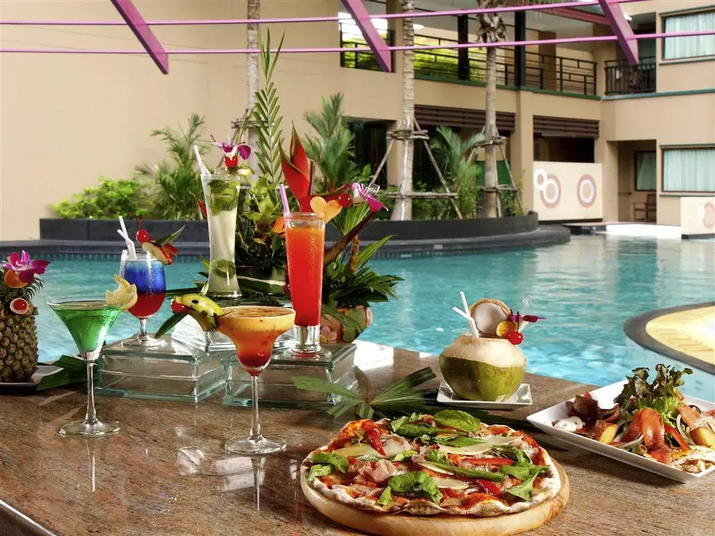 Novotel Phuket Vintage Park Resort