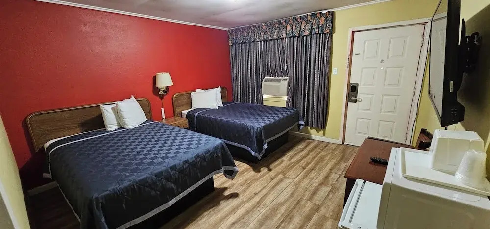 Deluxe inn
