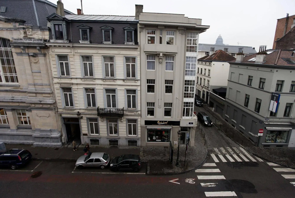 Grand Place Apartments
