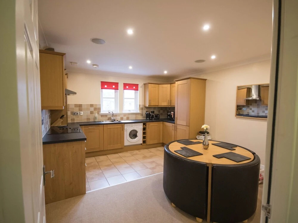 Crown Luxury Serviced Apartments