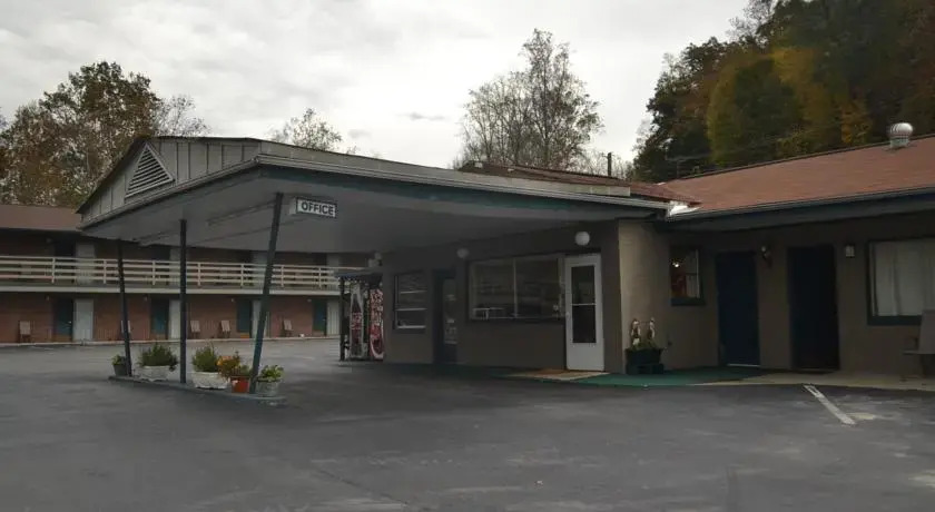 Country Inn Motel & RV Park
