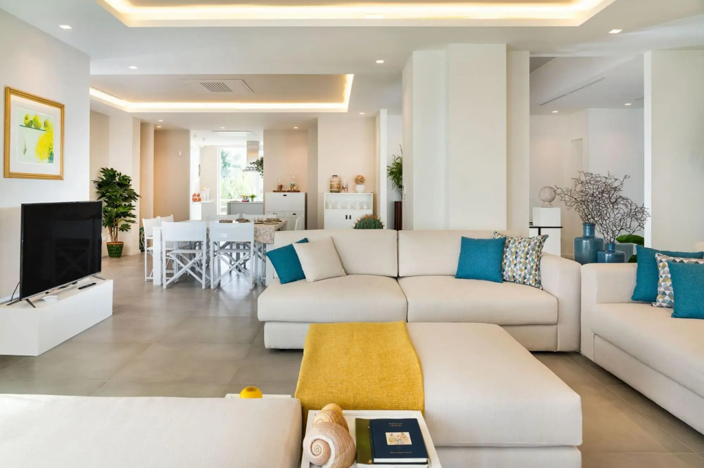 Luxury Seafront Villa Private Pool at just 20 mt from the Sea-VILLA DEL FARO