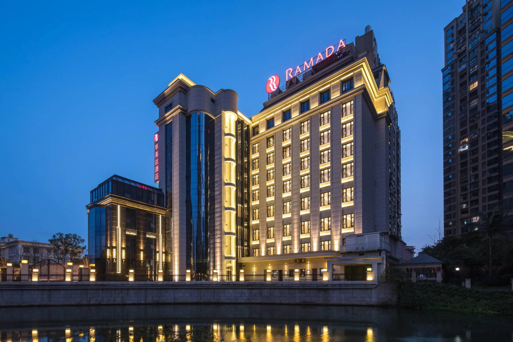 Leshan Ramada Hotel