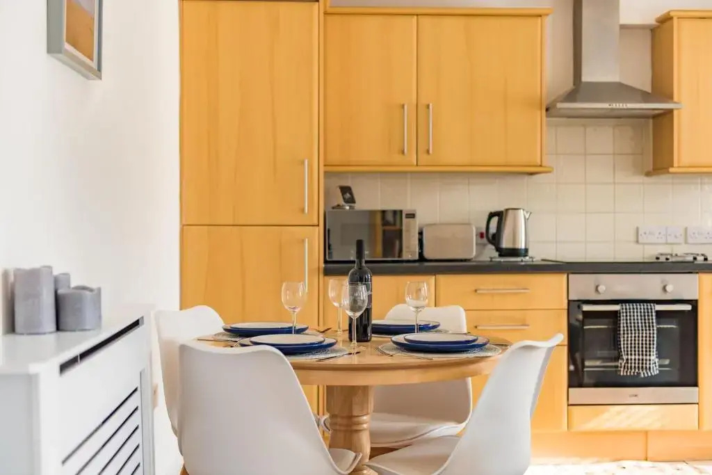 Pebble Bay - beautiful apartment in Deal, close to the beach