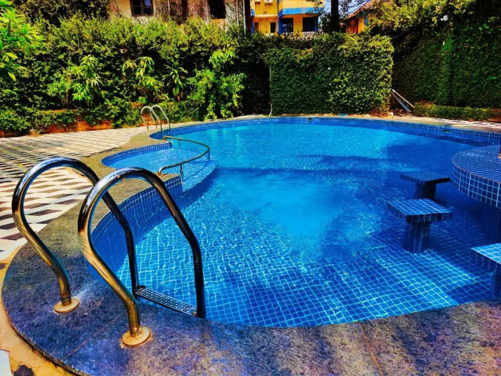 Walk to Calangute beach from this beautiful studio