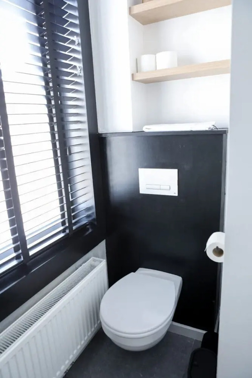 Kamiel -belle Epoque Apartment With Modern Comfort
