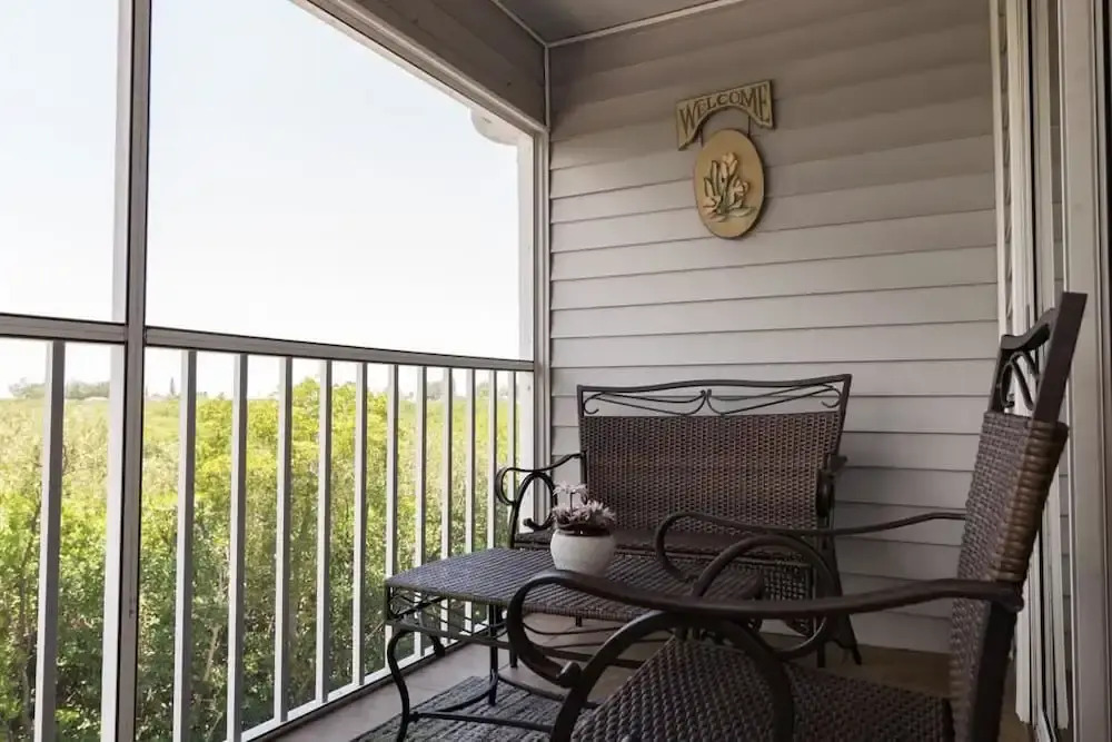 Cove at Sandy Pointe Unit 208a