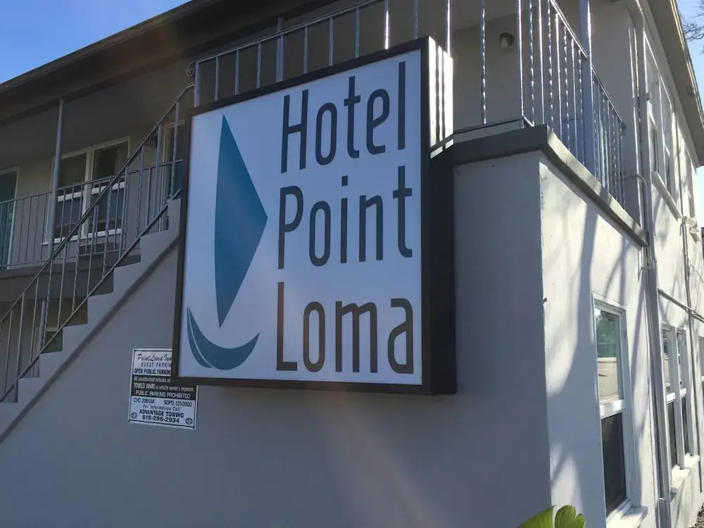 Point Loma Inn And Suites