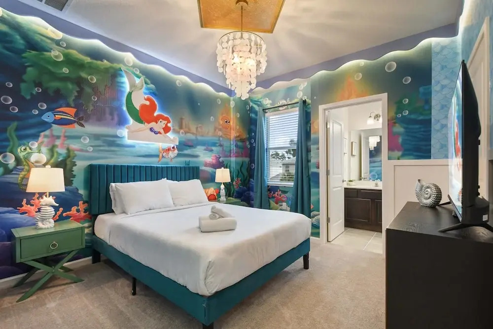Spacious 12BR Disney Themed Home Pool/SPA/BBQ/Game