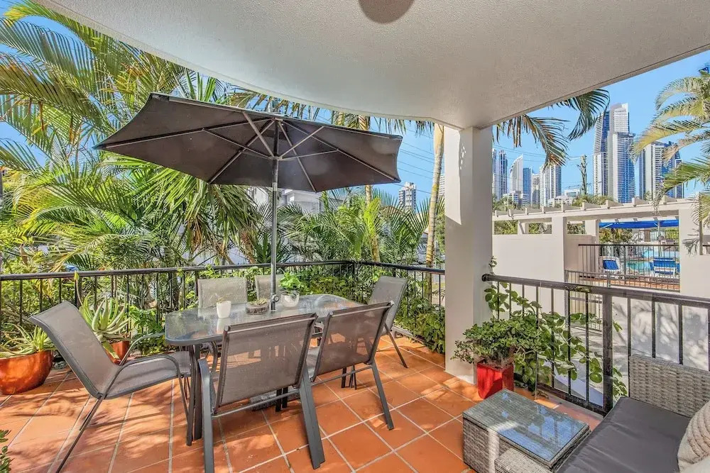 Premium 1 Bedroom Apartment Sleeps 4