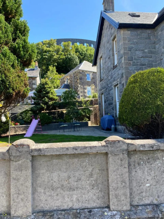 Ardmor Guest House