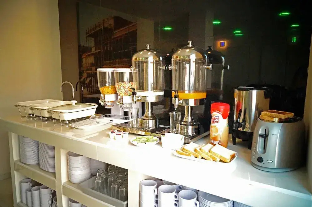 Royal Madero Inn