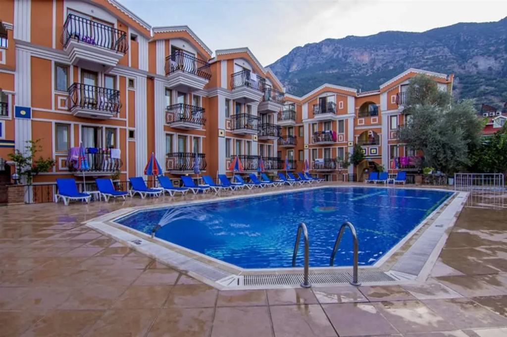 Magic Tulip Beach Hotel