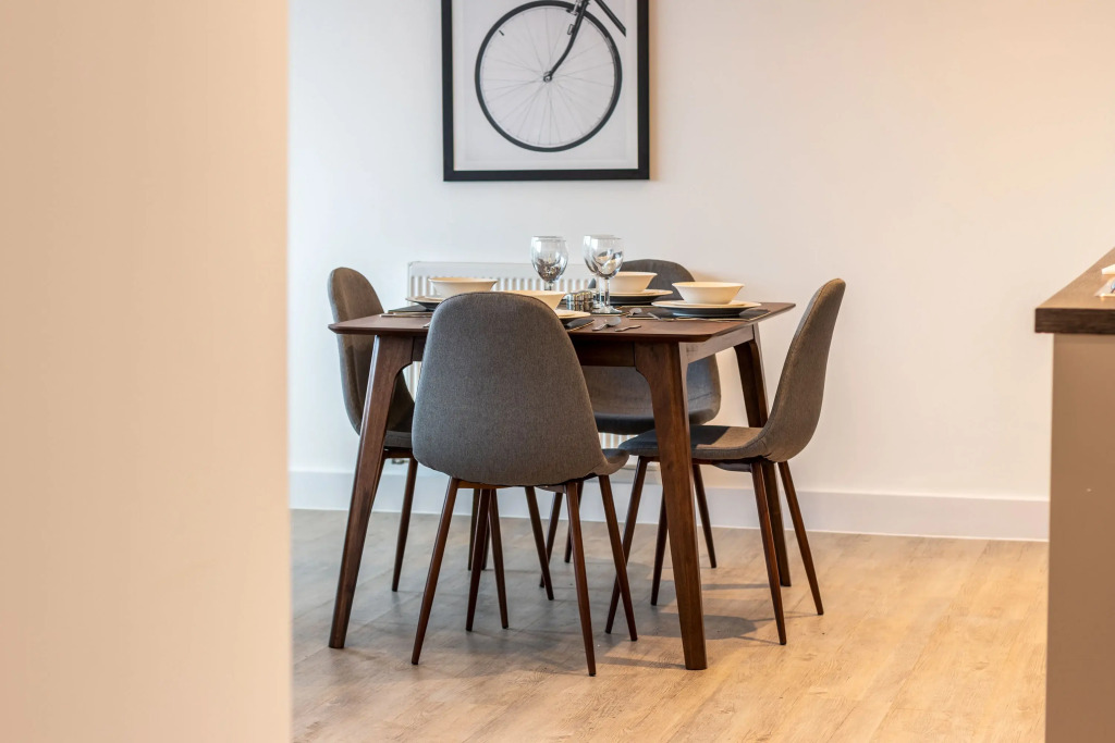 Seven Living Ashford - 2BR Luxury Apartments