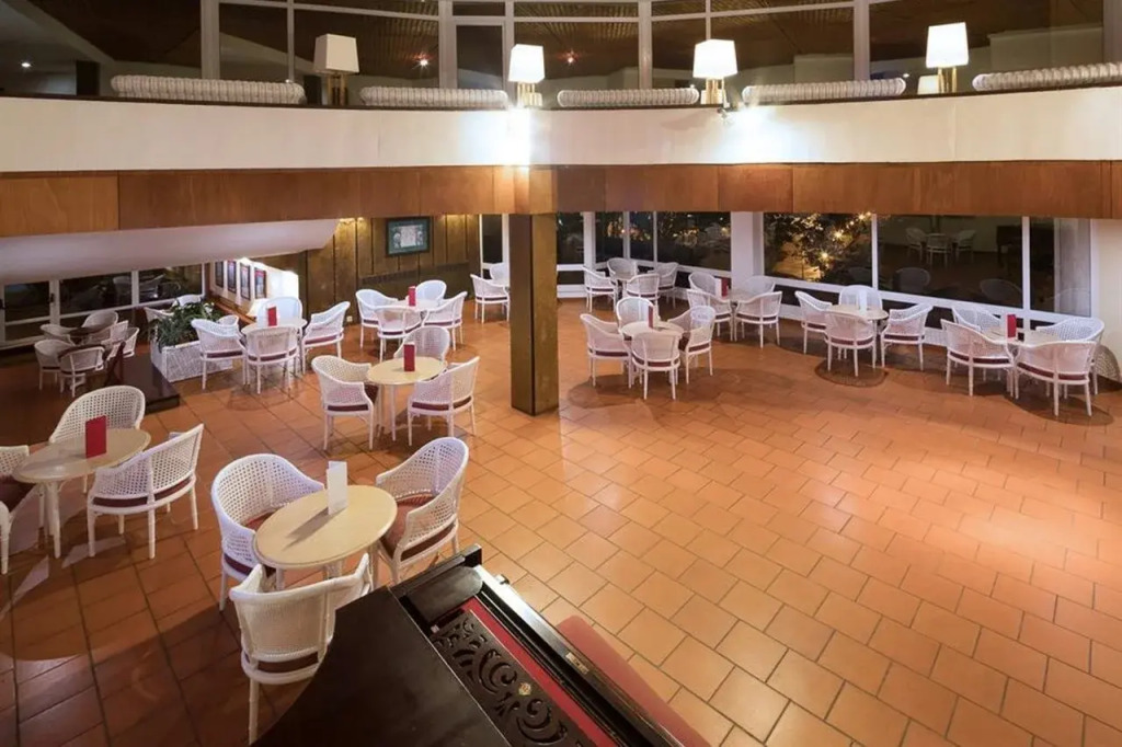 Baía Madeira Hotel