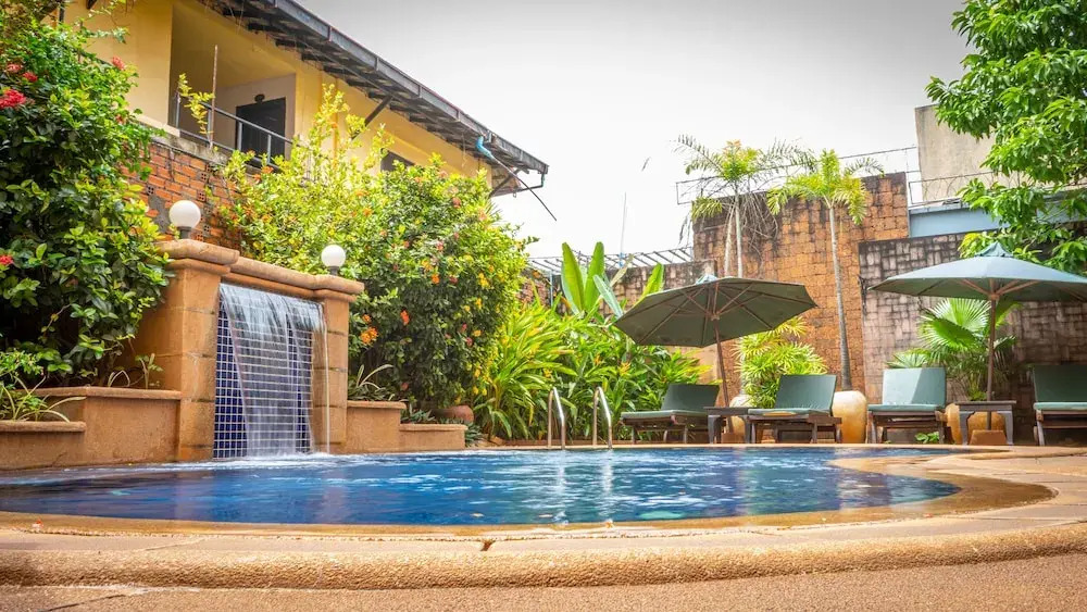 DEN HOTEL TOTONOU SIEM REAP