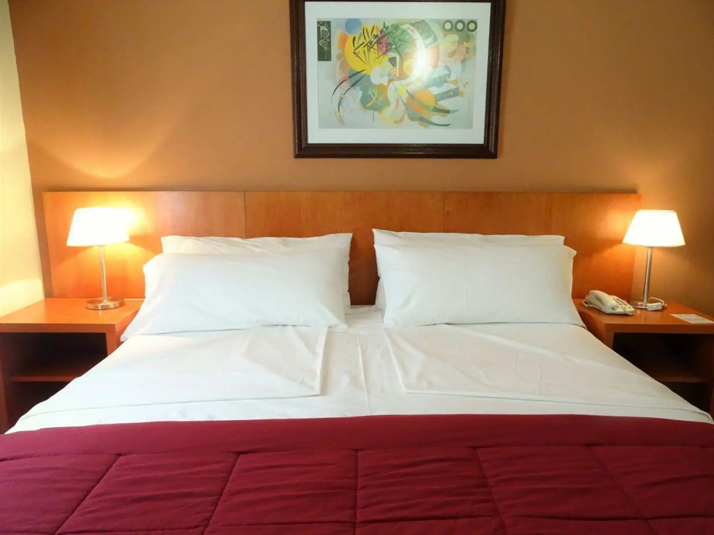 Hotel UTHGRA de las Luces