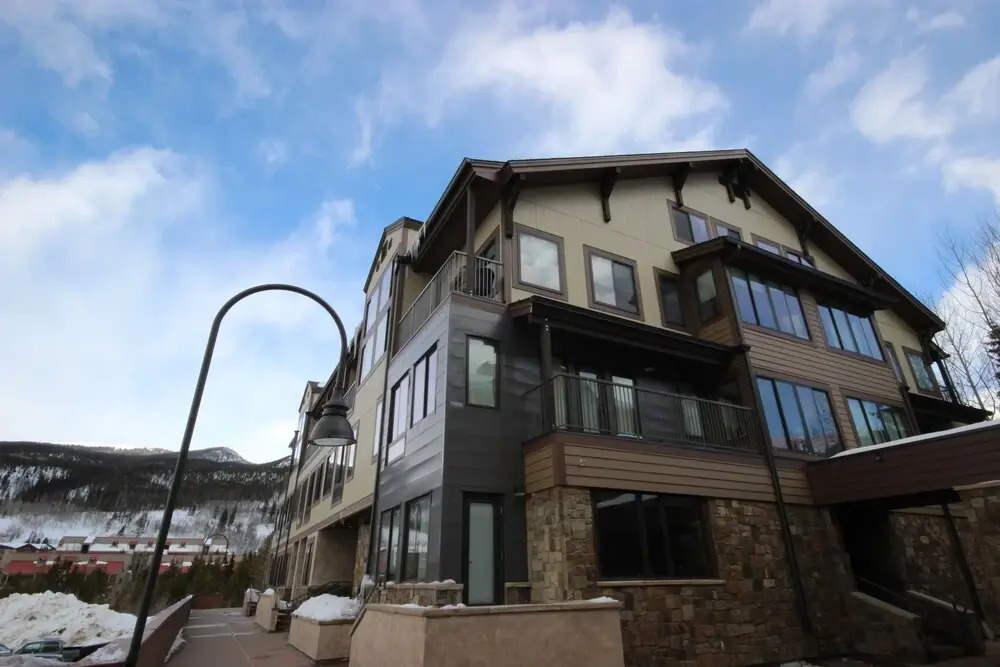 Slopeside 2731 by Summitcove Vacation Lodging