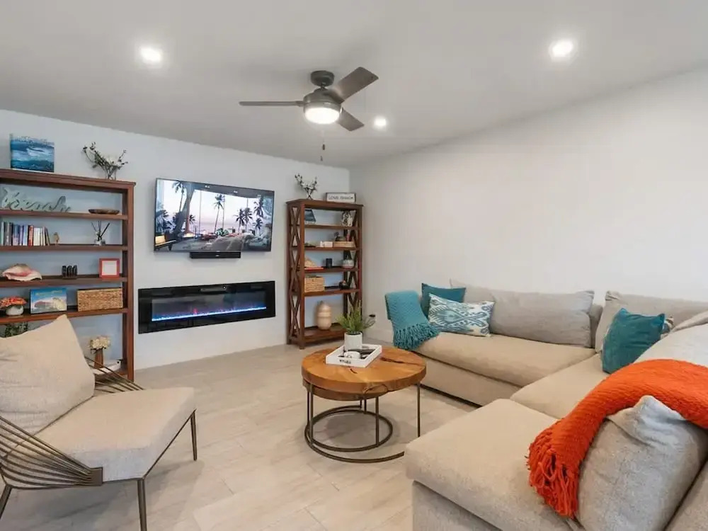 Cozy Pet Friendly 3 Bedroom
