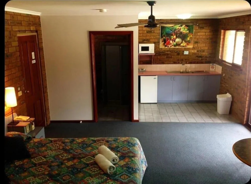 Tooleybuc Motel