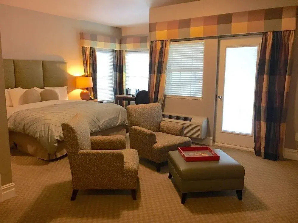 Blue Bay Inn
