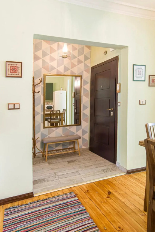 Top Central 2 Bedroom Apartment next to NDK