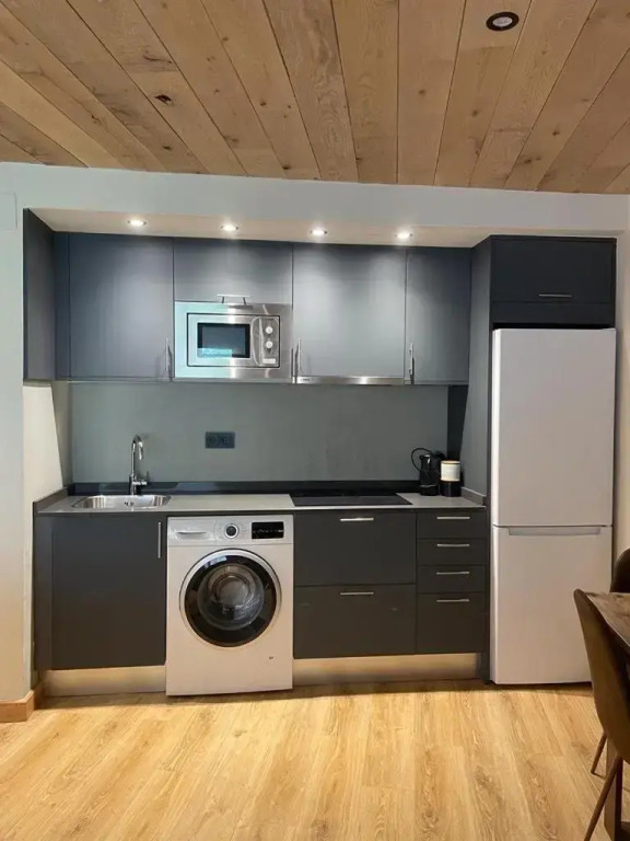 Apartaran 208