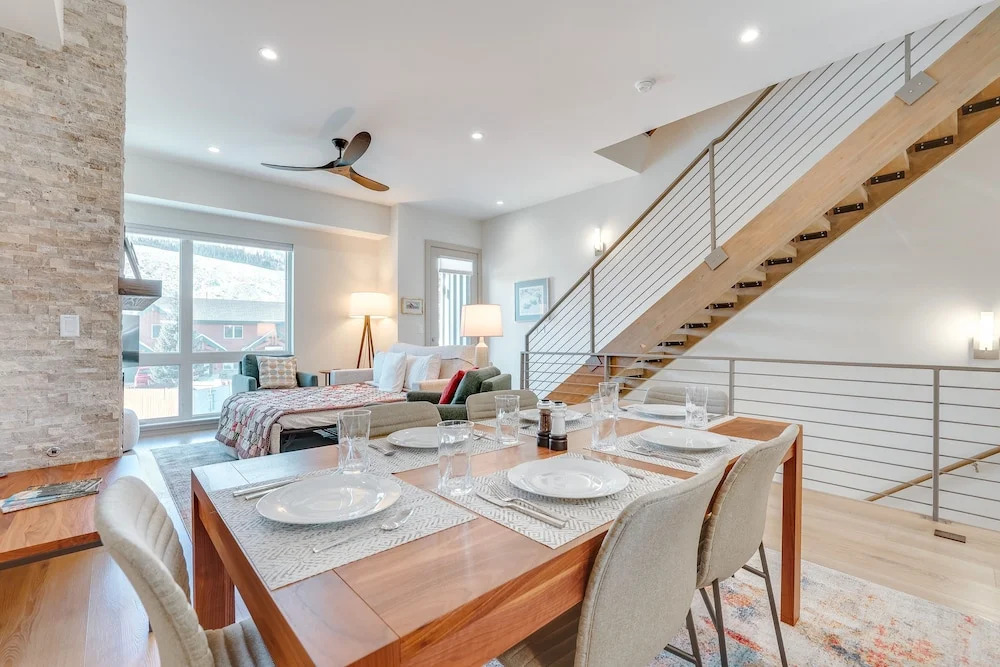 310d 4th Street 2 Bedroom Townhouse
