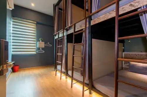 Hotel One O One