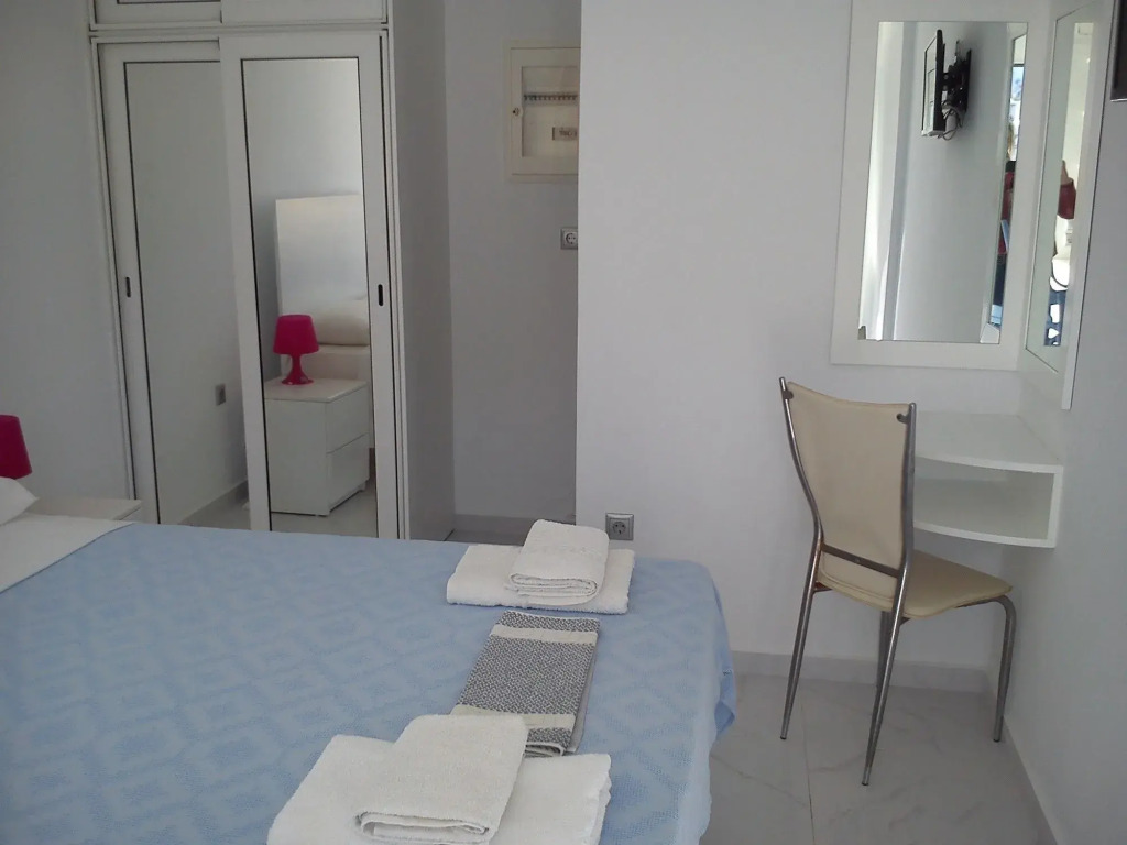 Vithos Aparthotel
