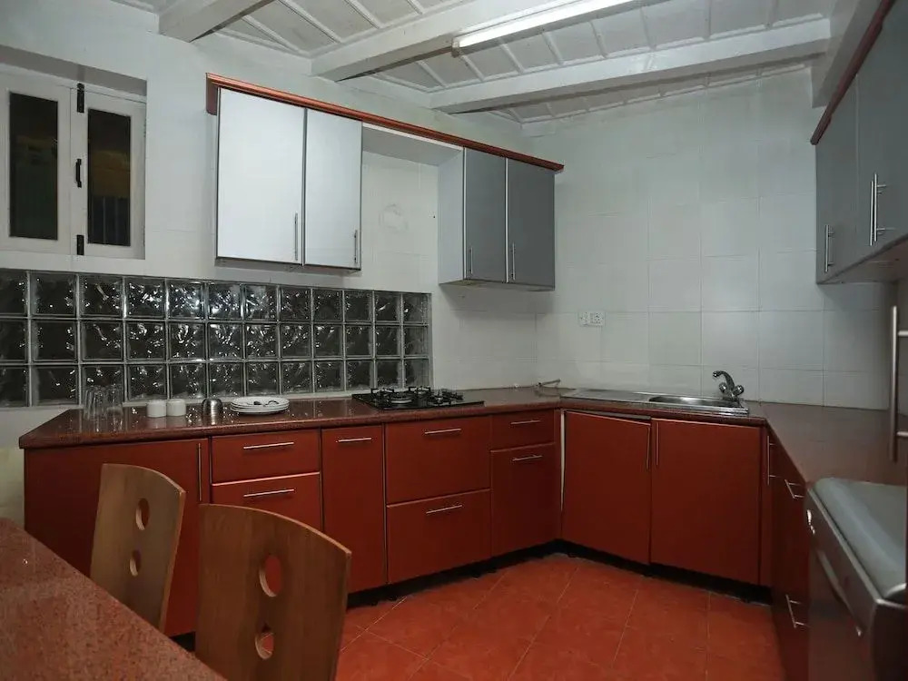OYO 14300 Home Pleasant 3BHK Mount View Cottage, Prini